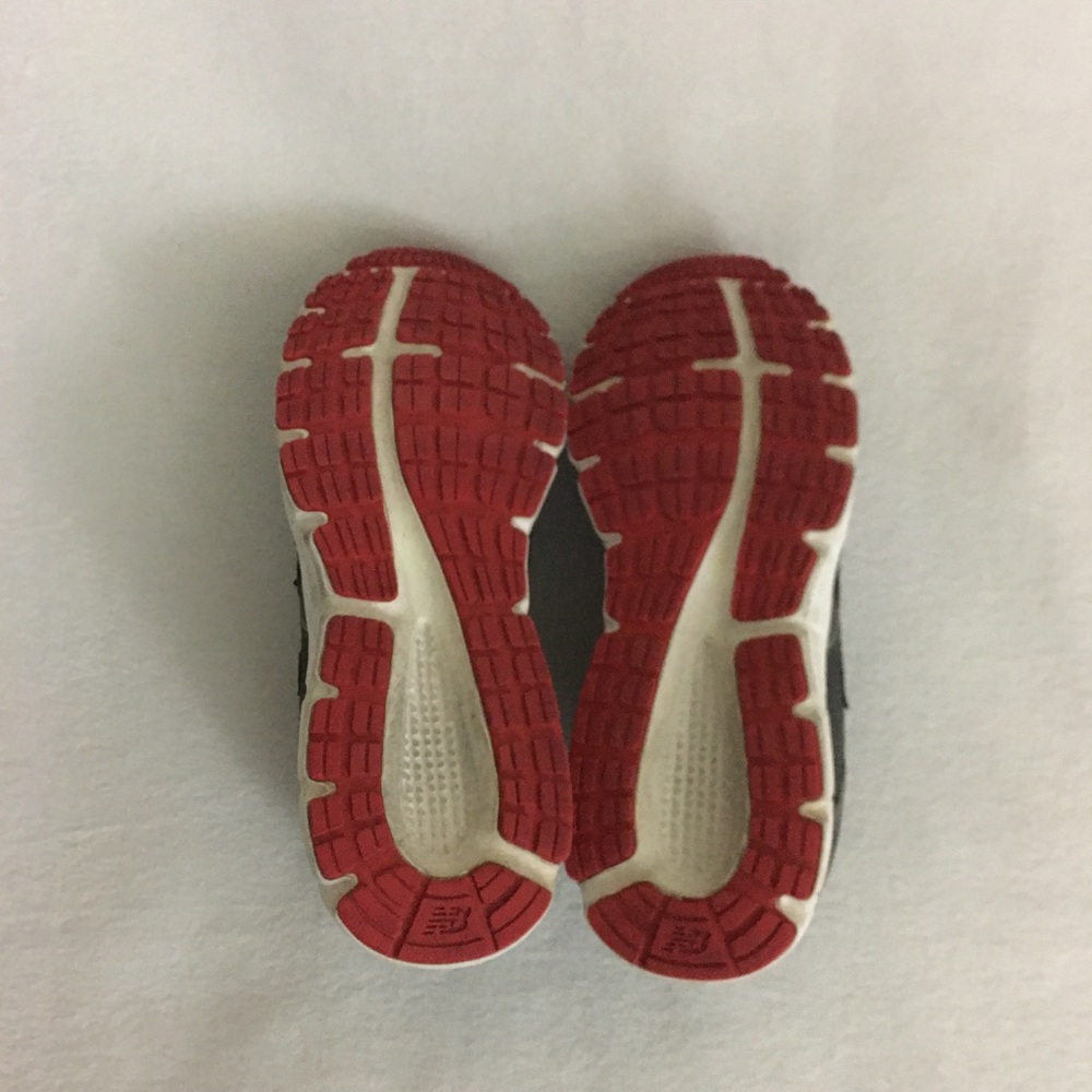 New Balance Sneakers Shoes Men’s 9.5 - Picture 6 of 8